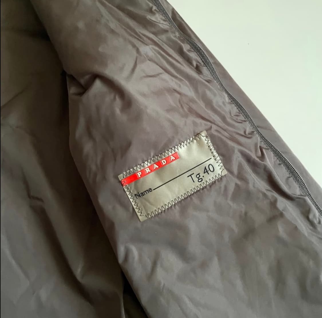 프라다스포츠 봄버 자켓 상품이미지4
