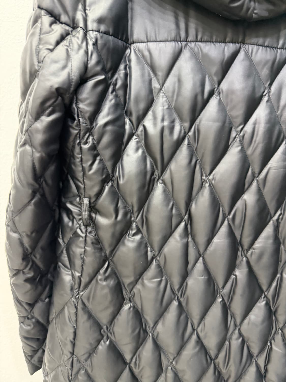 정품) 막스마라 블랙 퀼팅 후드퍼 패딩 38(55-66) 상품이미지6