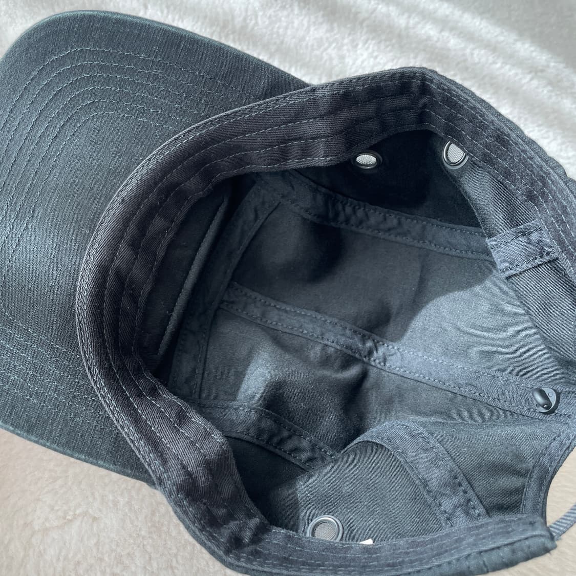 슈프림 밀리터리 캠프캡 블랙 24FW 상품이미지5