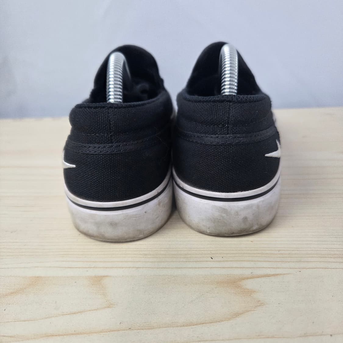 235 나이키 토키 슬립온  캔버스화 스니커즈 상품이미지3