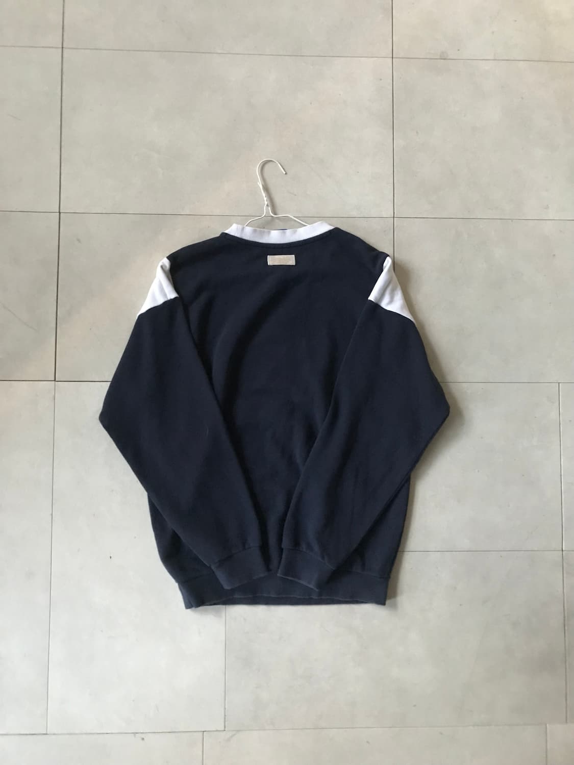 아디다스 네이비 빅로고 맨투맨 상품이미지7