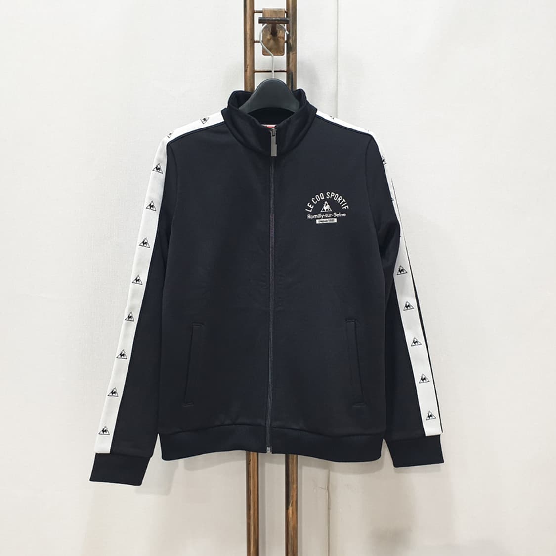 르꼬끄 꼬끄테잎 레귤러핏 트랙탑 S 상품이미지1