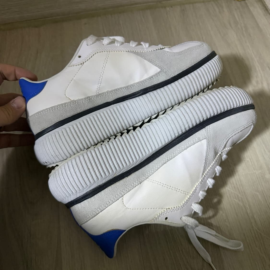 오니츠카타이거 델리시티 (240) 상품이미지5