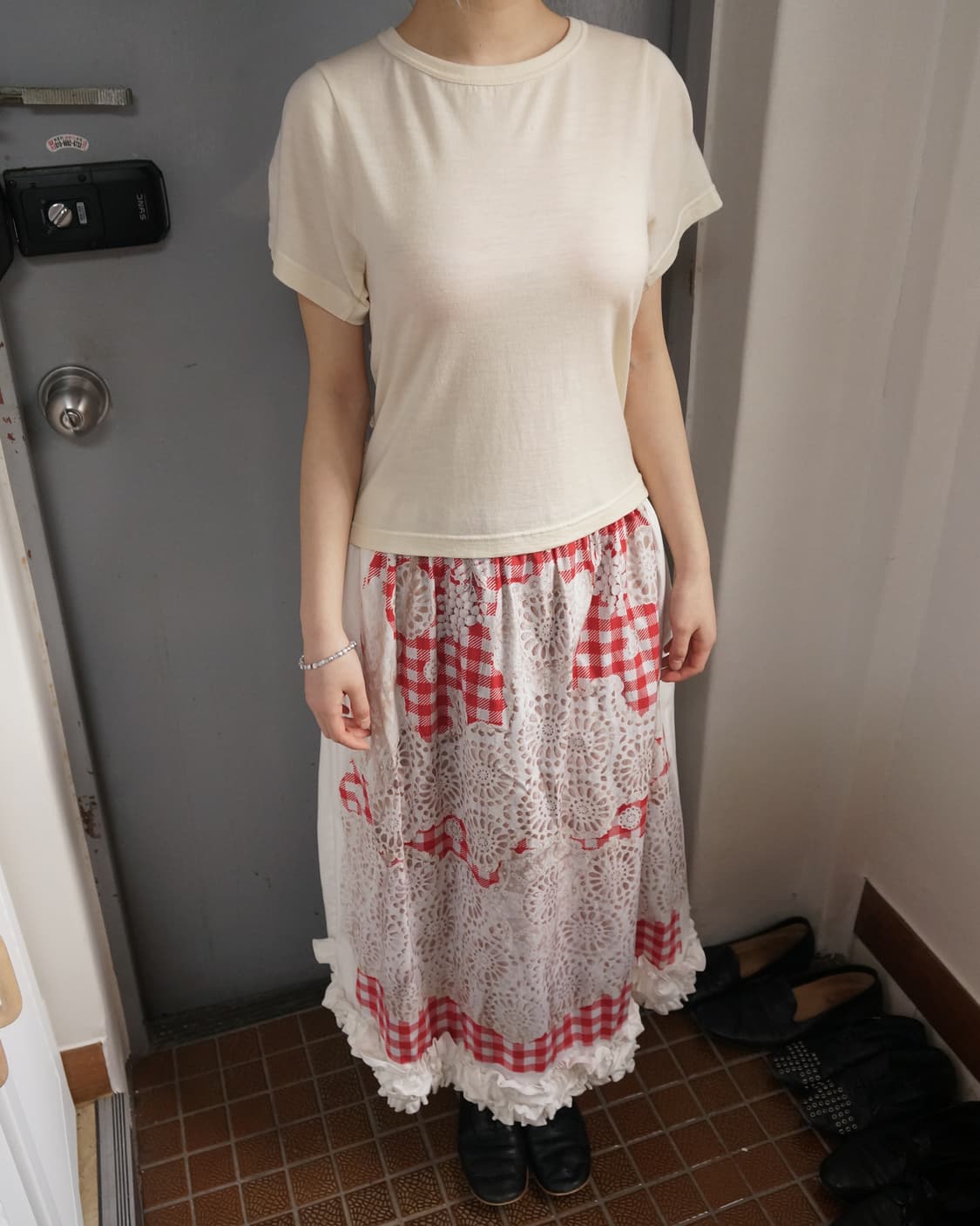 꼼데가르송 플로랄 백 패턴 니트 티셔츠 상품이미지1