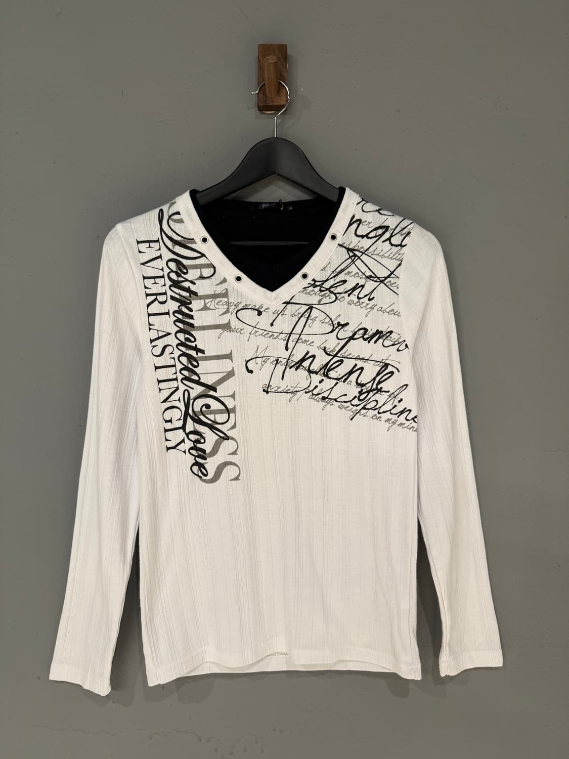 layered detail lettering long sleeve 상품이미지4