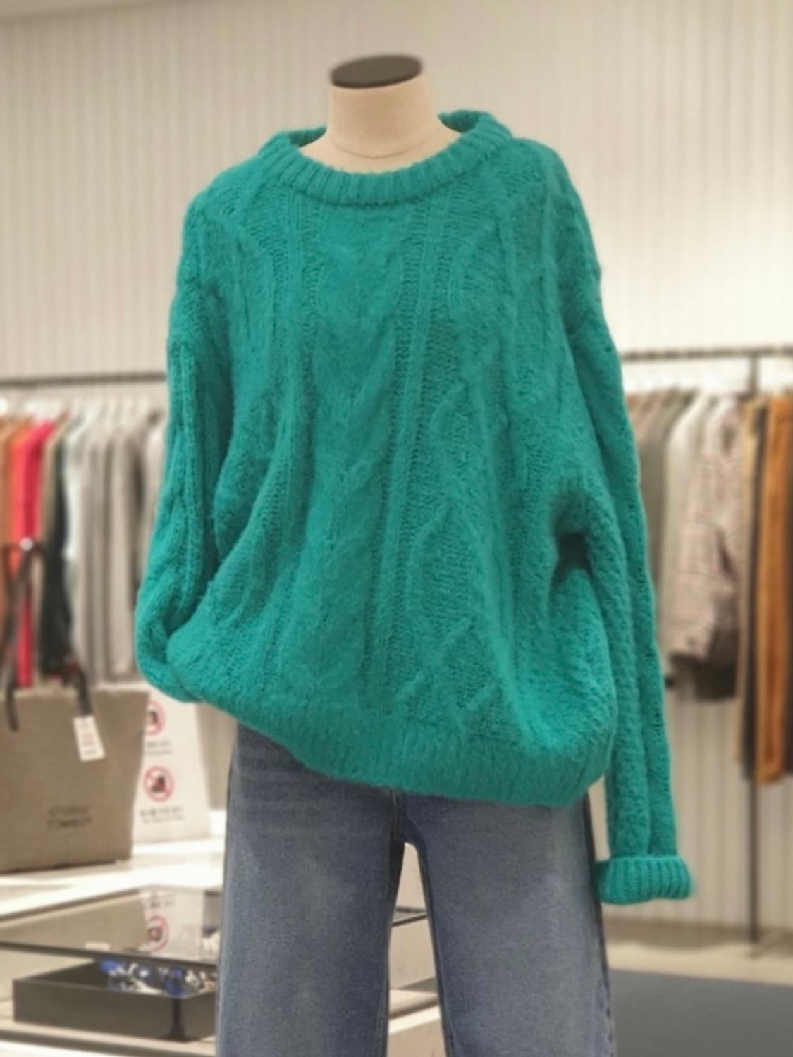 스튜디오 톰보이 모헤어 꽈배기 니트 상품이미지1