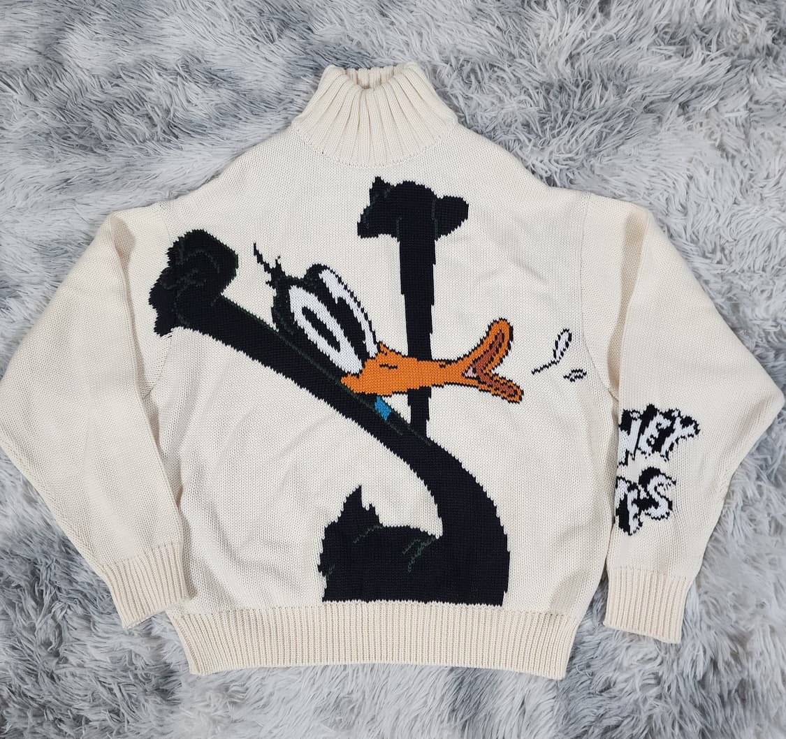 GCDS 벅스 버니 터틀넥 스웨터 상품이미지2