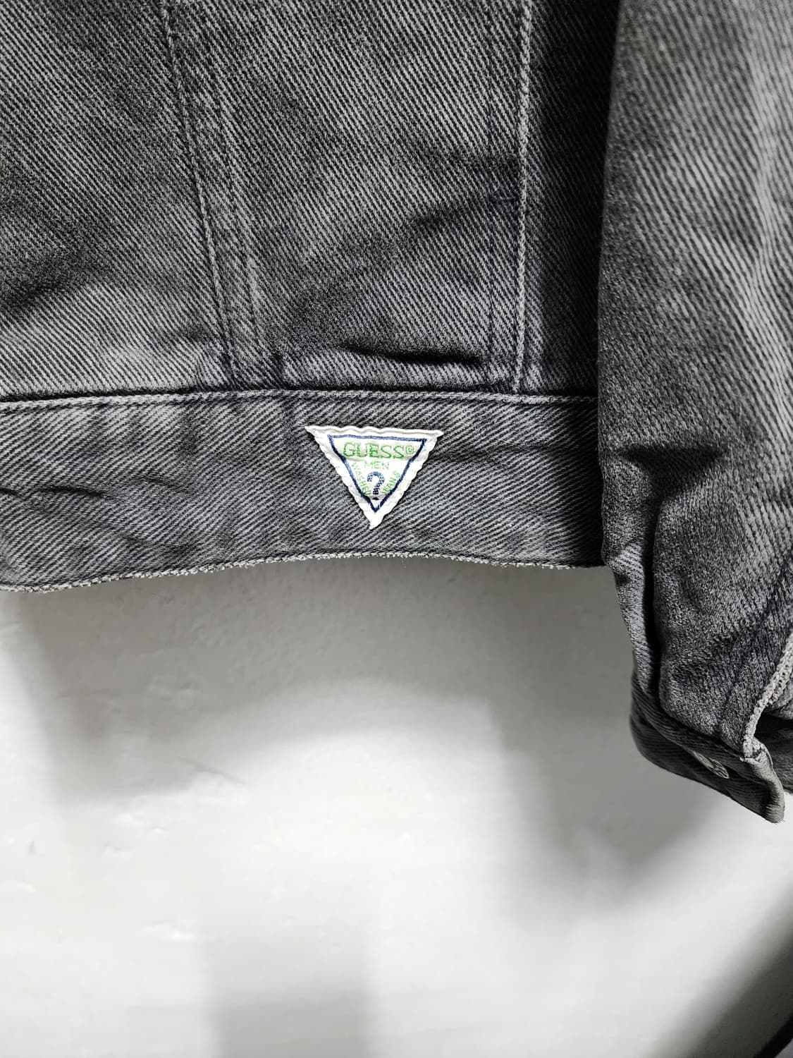 90s 게스 데님 체크안감 흑청자켓 상품이미지3