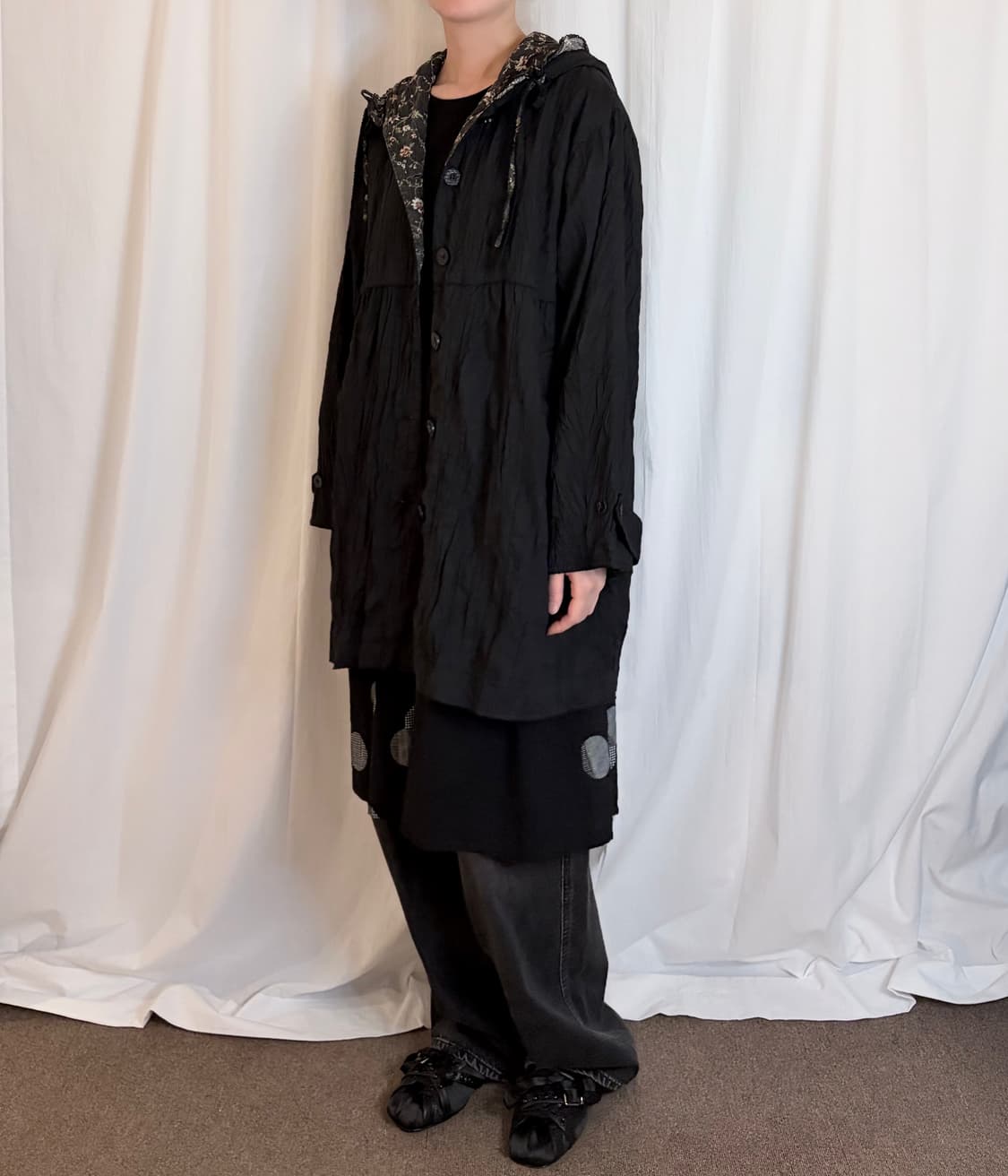 Crinkle Layered Hood Jacket – Black 상품이미지4