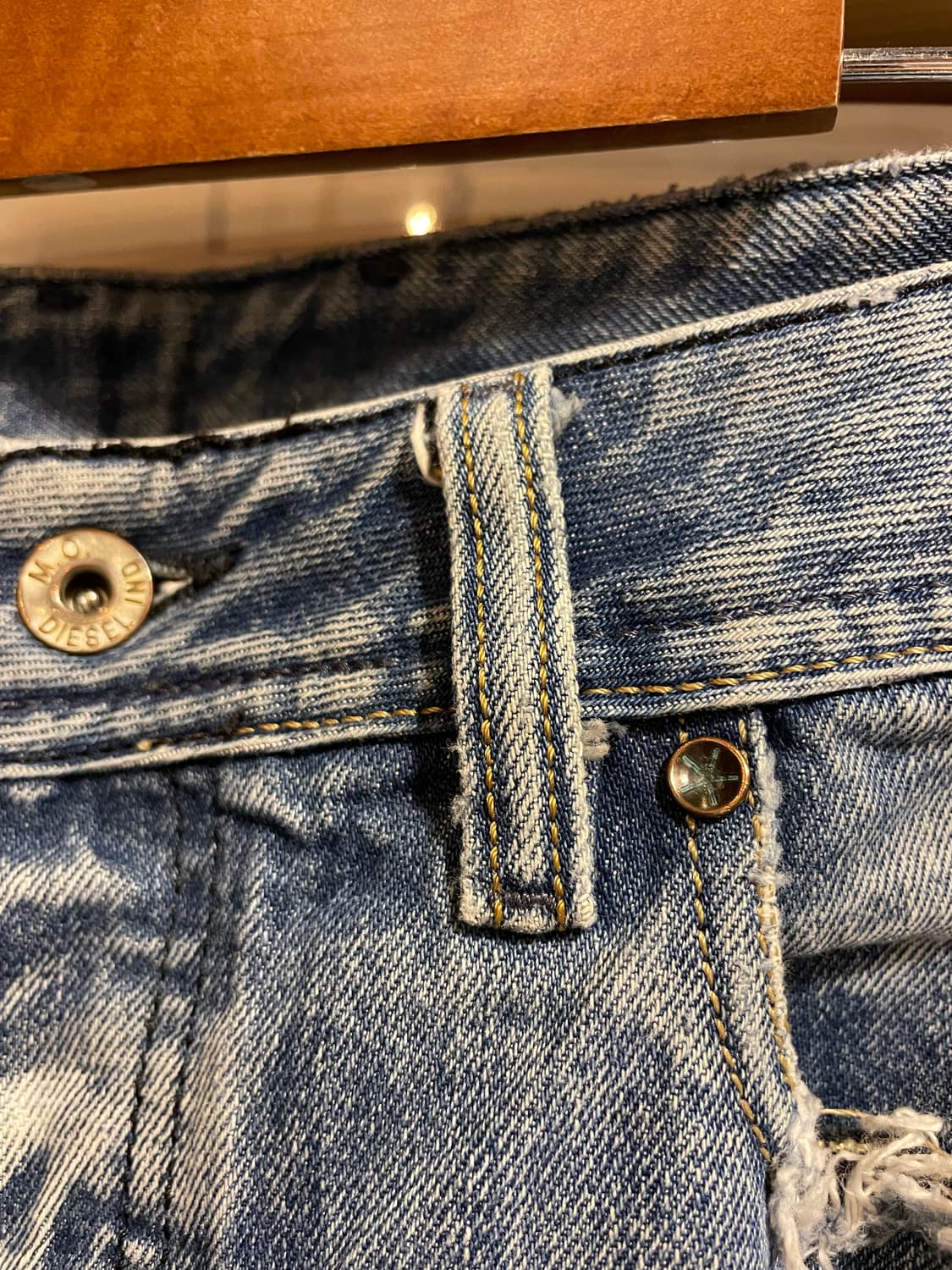 디젤 로우라이즈 부츠컷 데님팬츠 상품이미지5