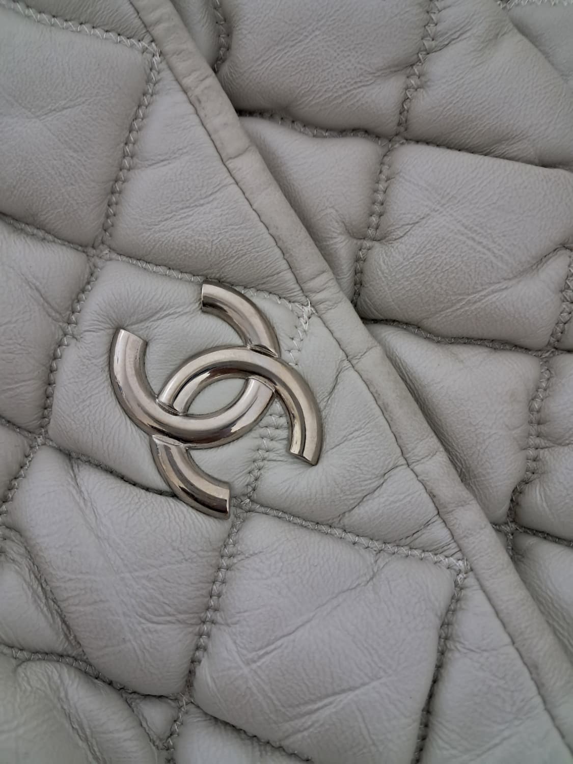 샤넬 아이보리 퀼팅 숄더백 상품이미지1