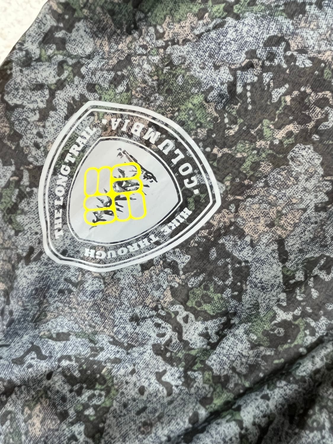 콜롬비아 카모 바람막이 상품이미지3