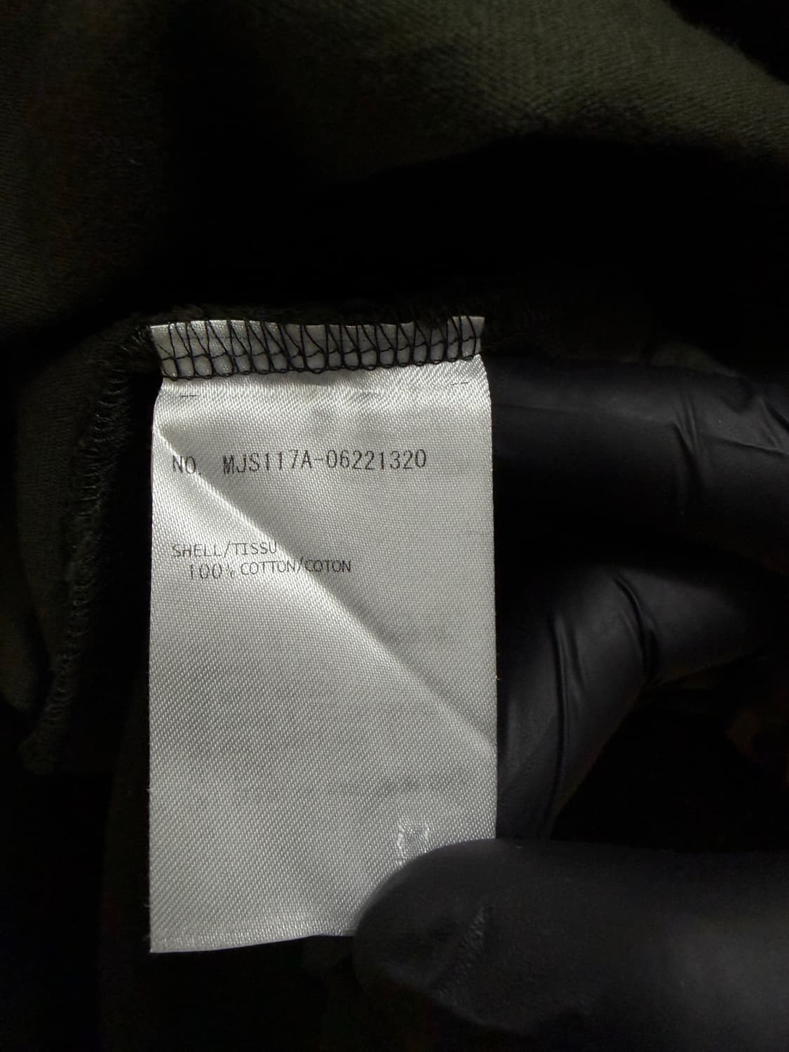 톰브라운 정품 사선 긴팔티셔츠 상품이미지8