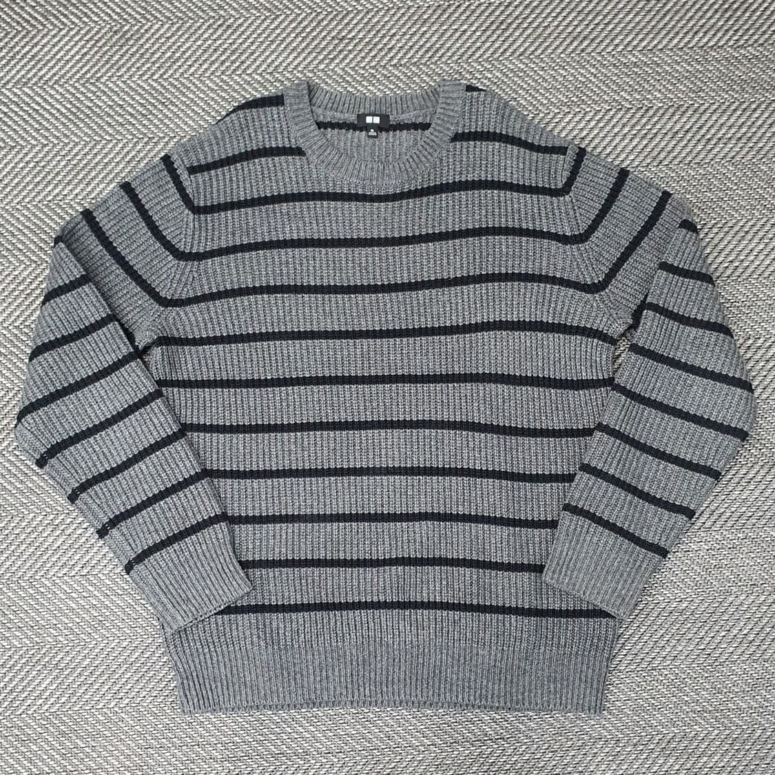 유니클로 긴소매 니트 스웨터 남자105 상품이미지1