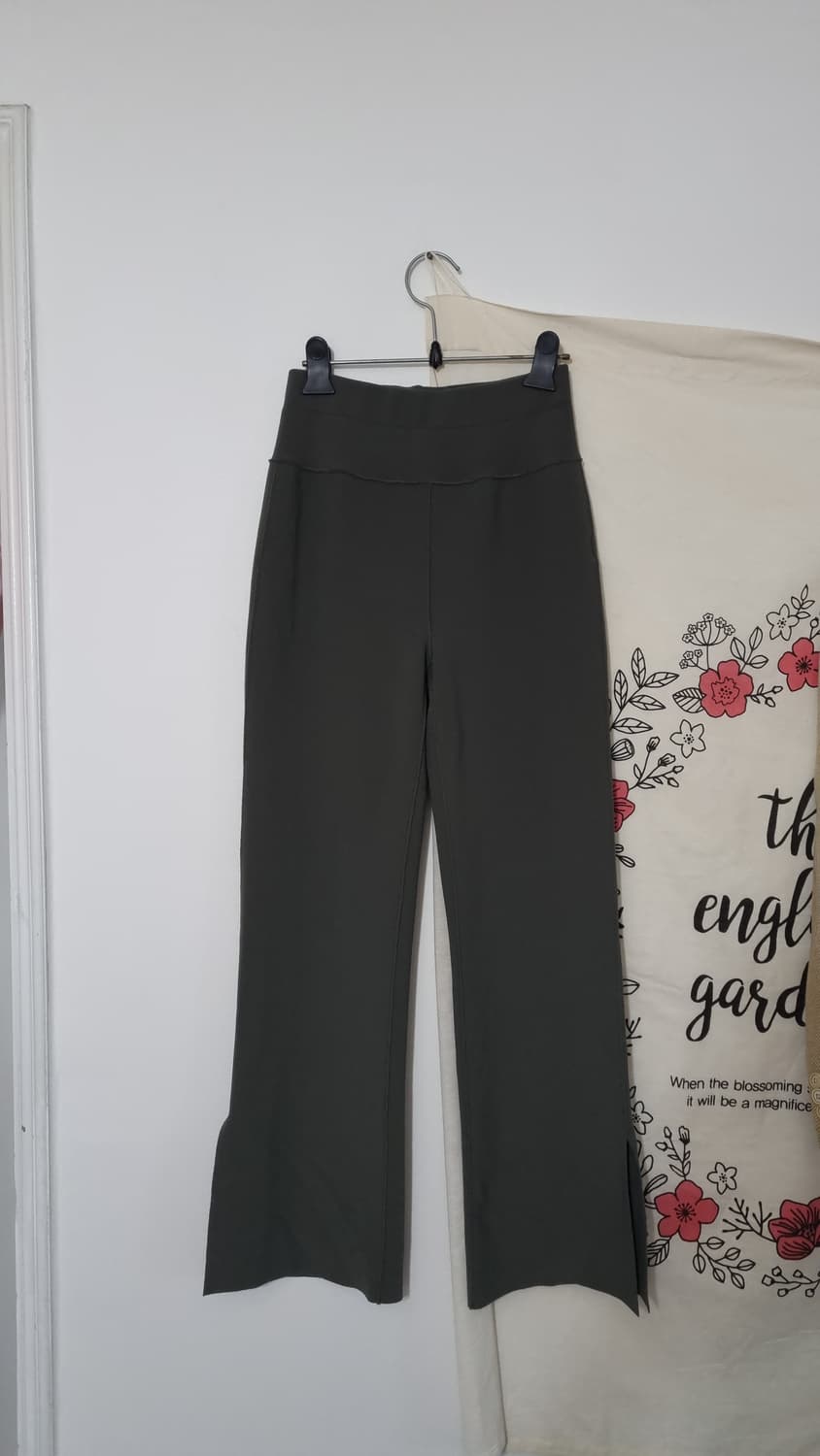 J.Chung 브랜드의 슬릿 부츠컷 팬츠 상품이미지1