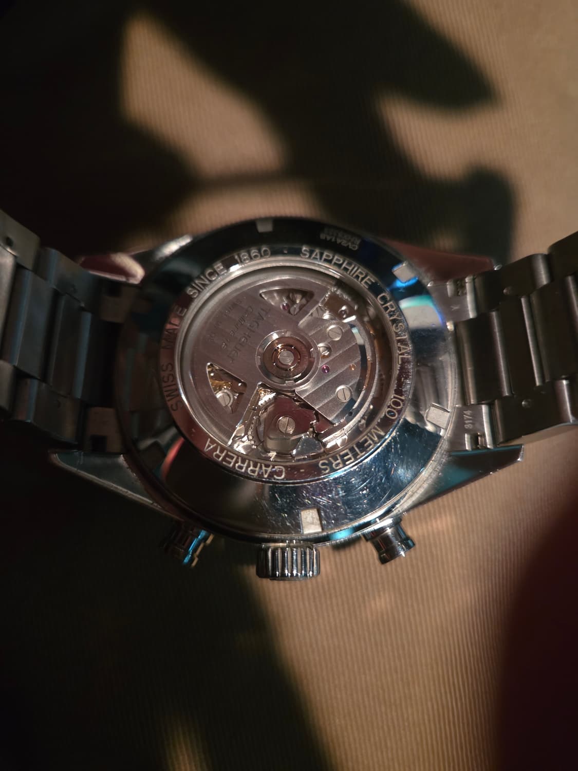 태그호이어 까레라 칼리버16 크로노그래프 데이데이트 골드핸즈 상품이미지7