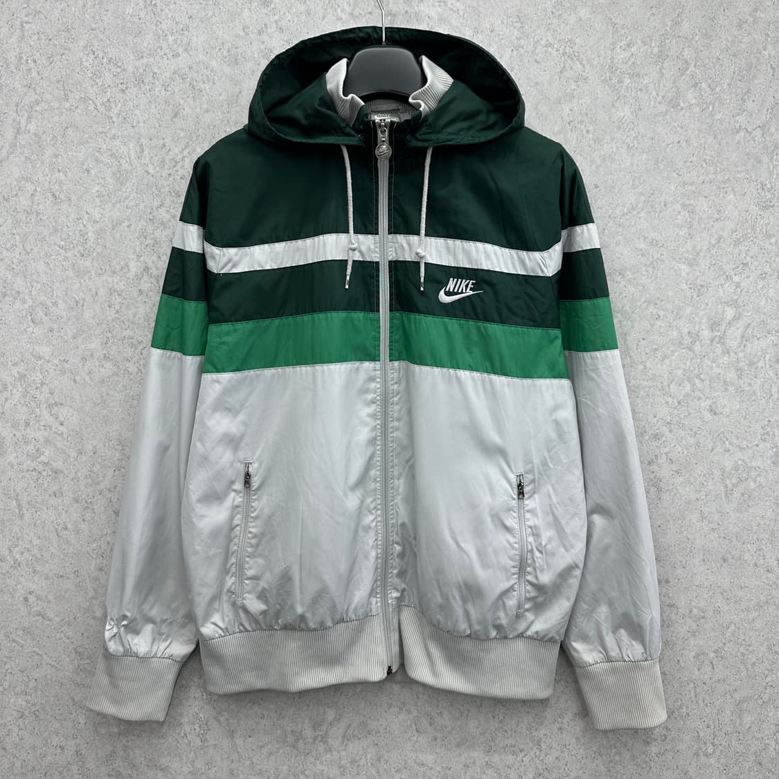 105 나이키 남자 바람막이 자켓 상품이미지1