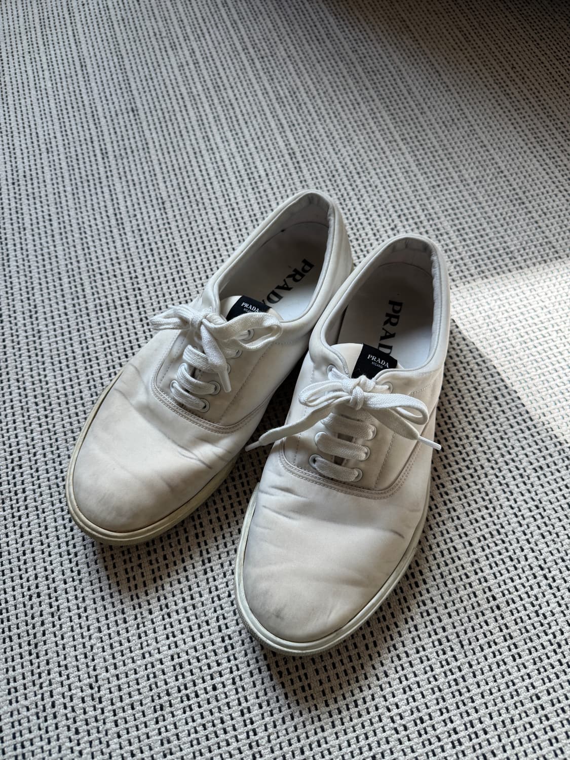 프라다 플랫 스니커즈 상품이미지2