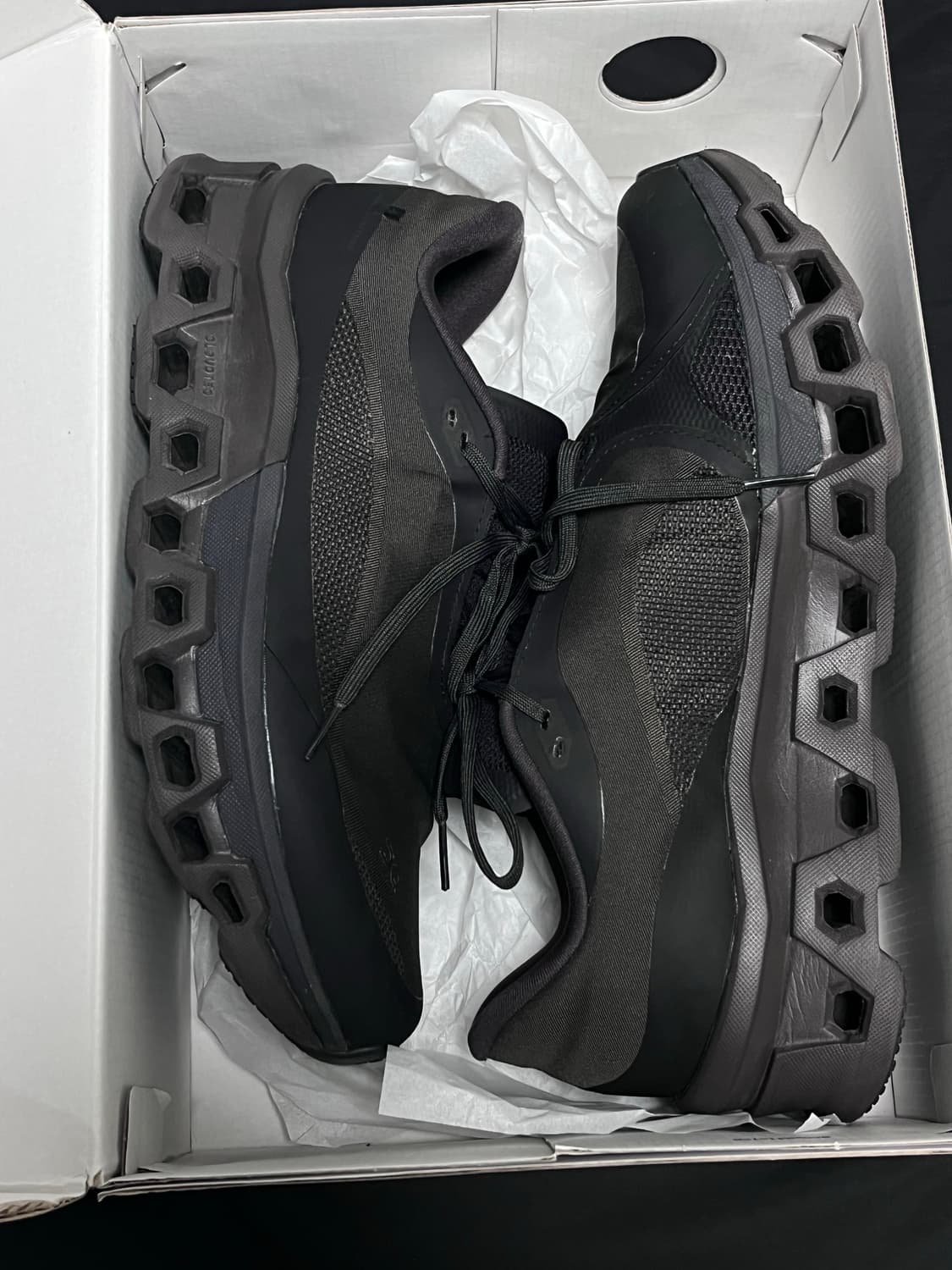 온 러닝 x 파프 클라우드 몬스터2 쏜브라운 280 상품이미지3