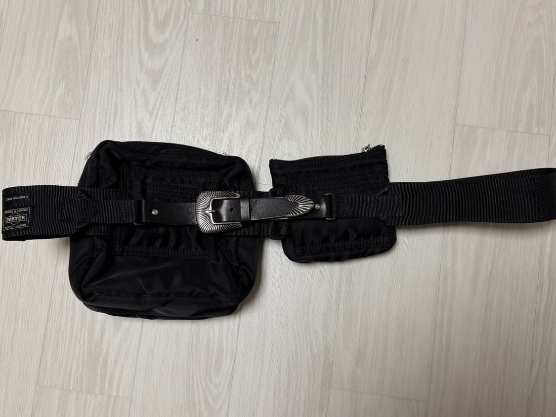 요시다 포터 x 토가 아키아브 벨트백 상품이미지4