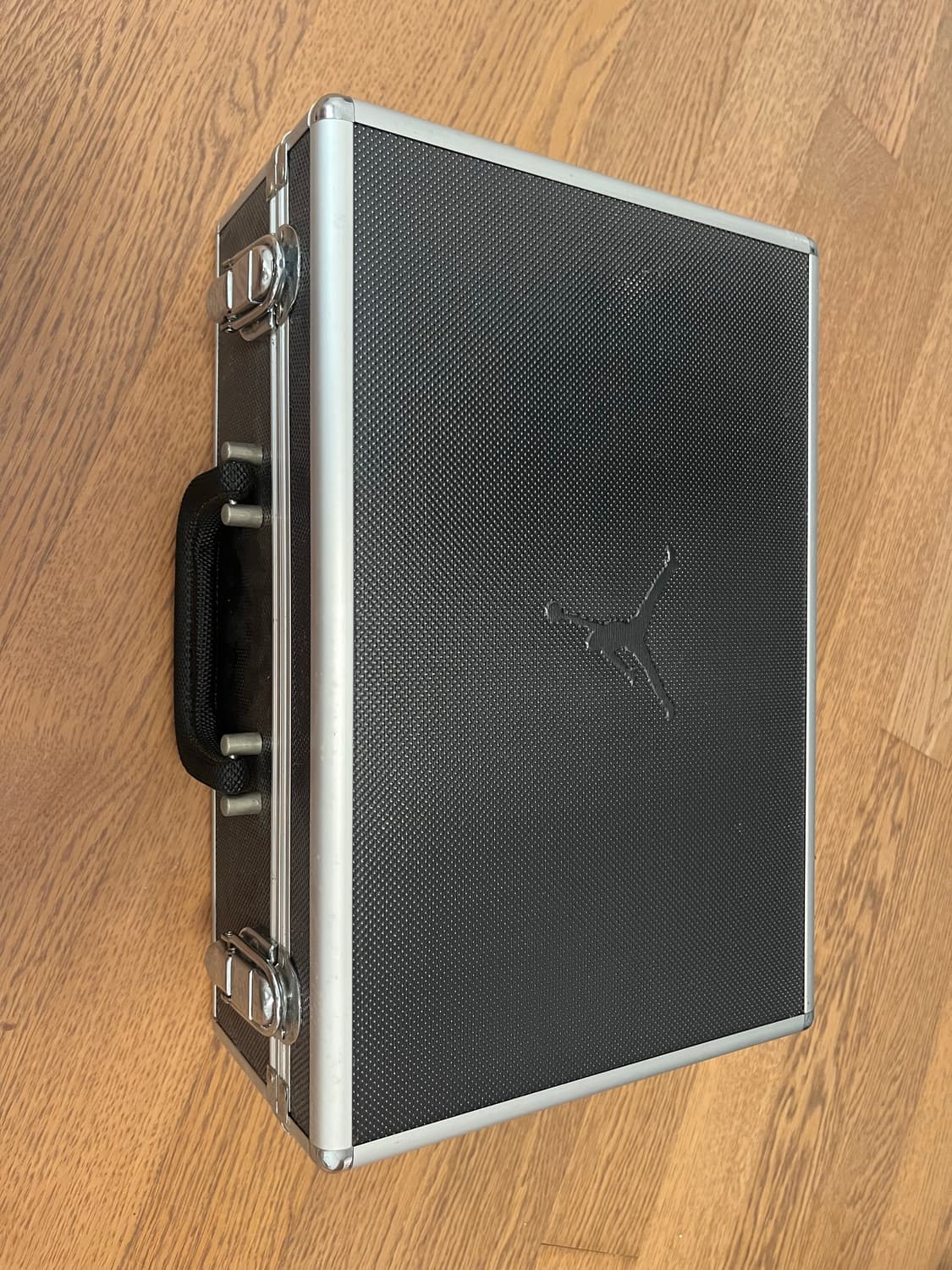 조던 17 수케이스 상품이미지1