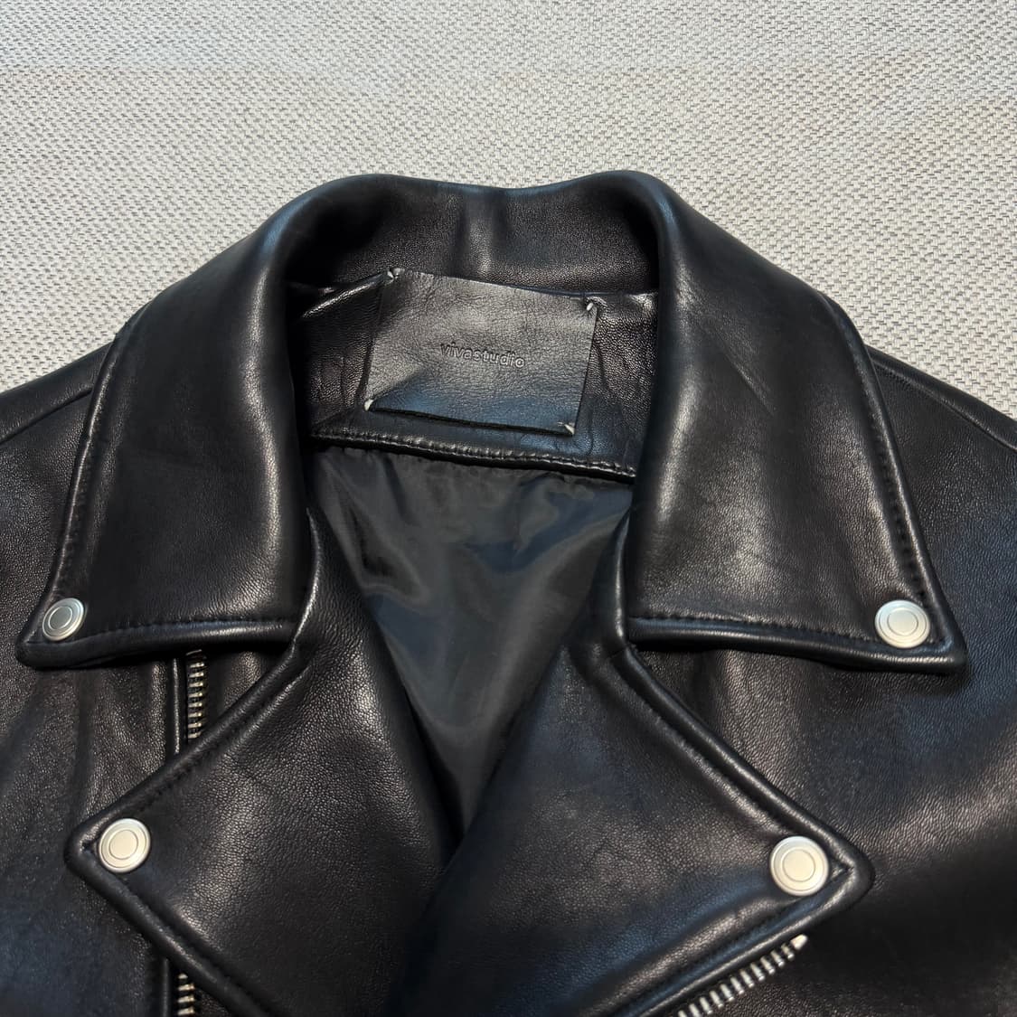 비바스튜디오 블랙 레더 라이더 자켓 상품이미지2