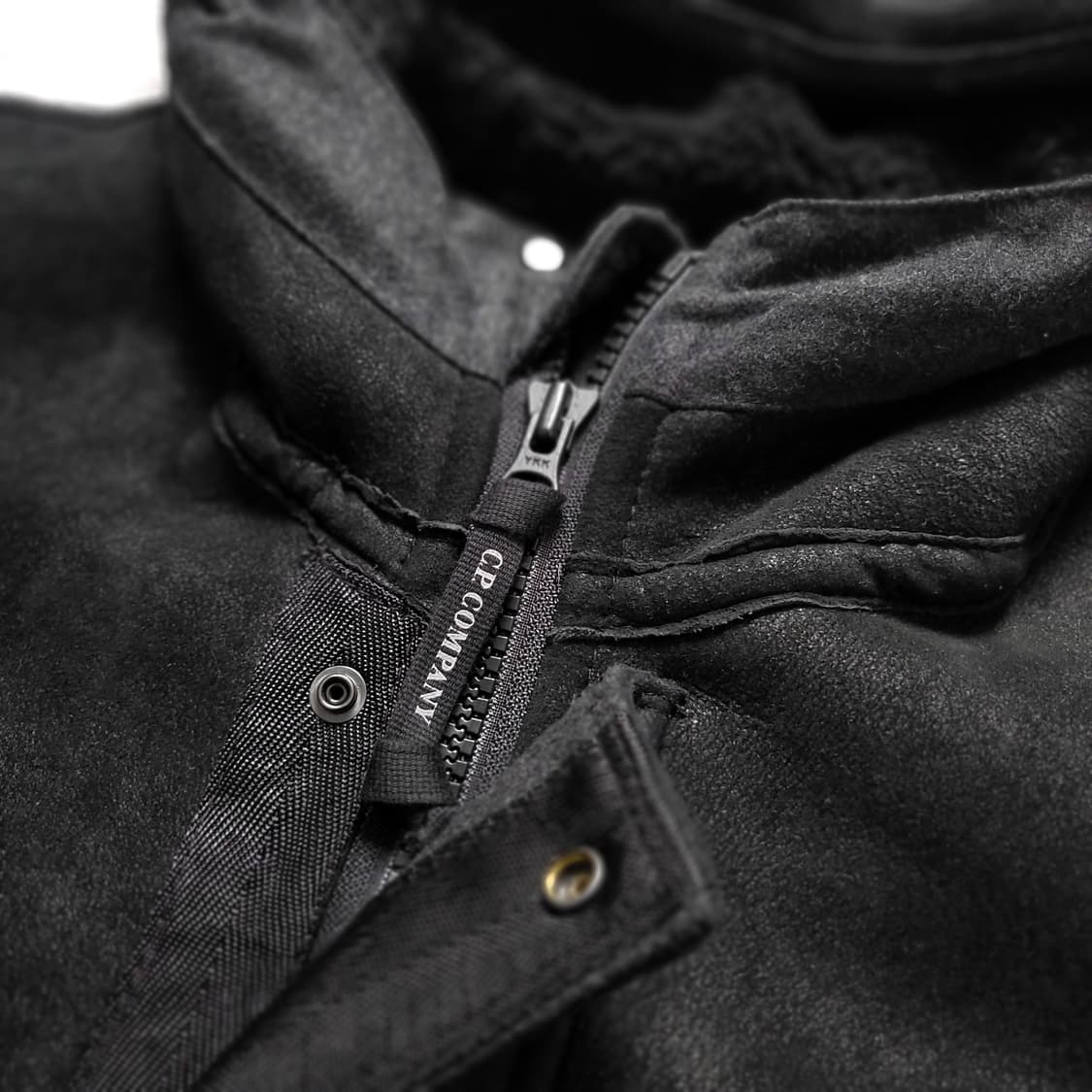 Cp컴퍼니 양가죽 고글 무스탕 상품이미지5