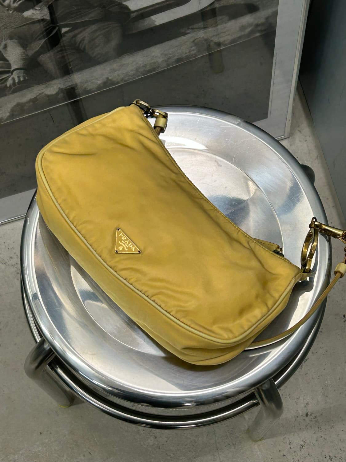 Prada 프라다 테수토 나일론 숄더백 상품이미지1