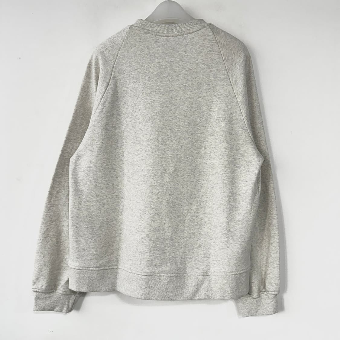 럭키슈에뜨 앨리스 프린트 맨투맨 티셔츠 상품이미지6