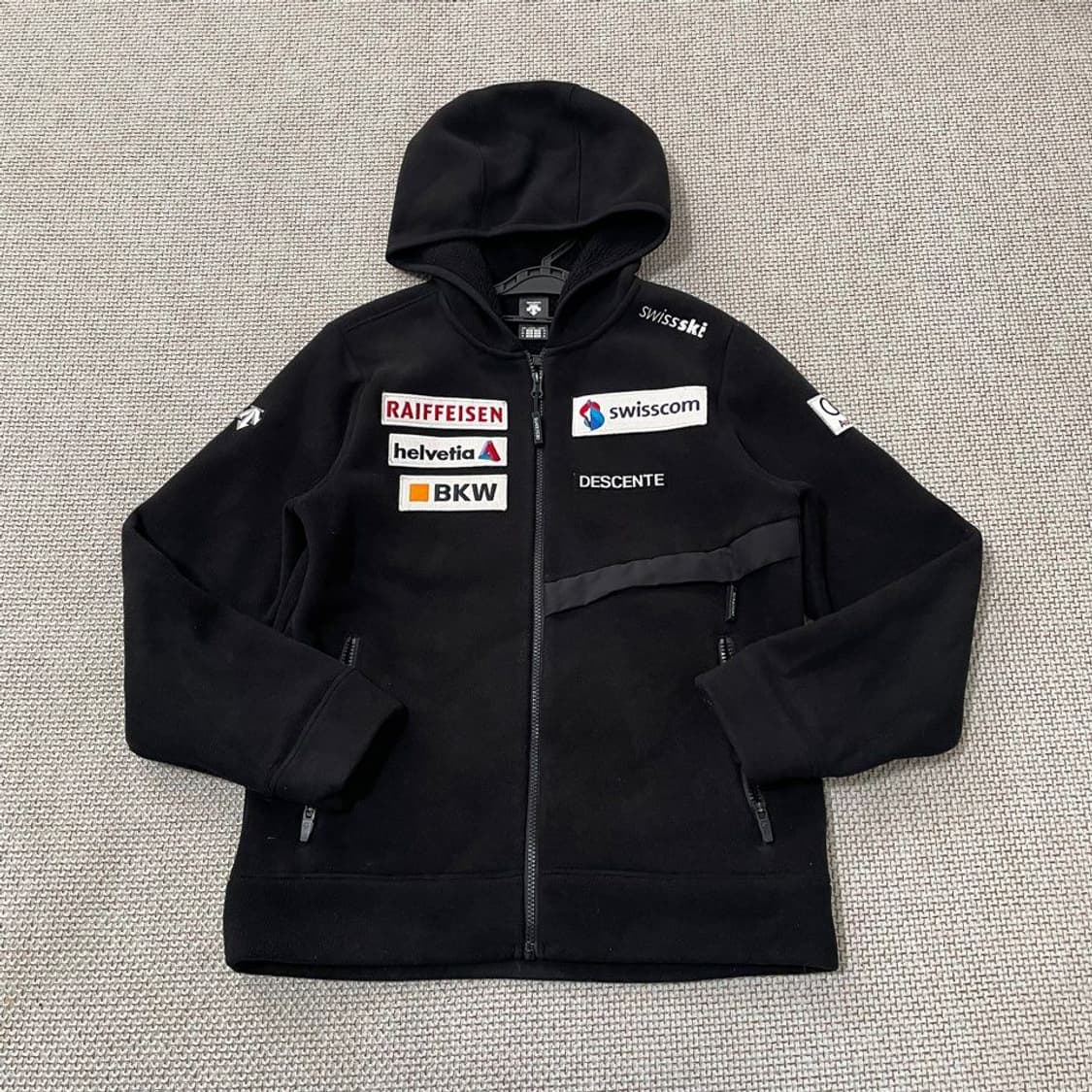 데상트 아우디 후리스 5173 상품이미지1