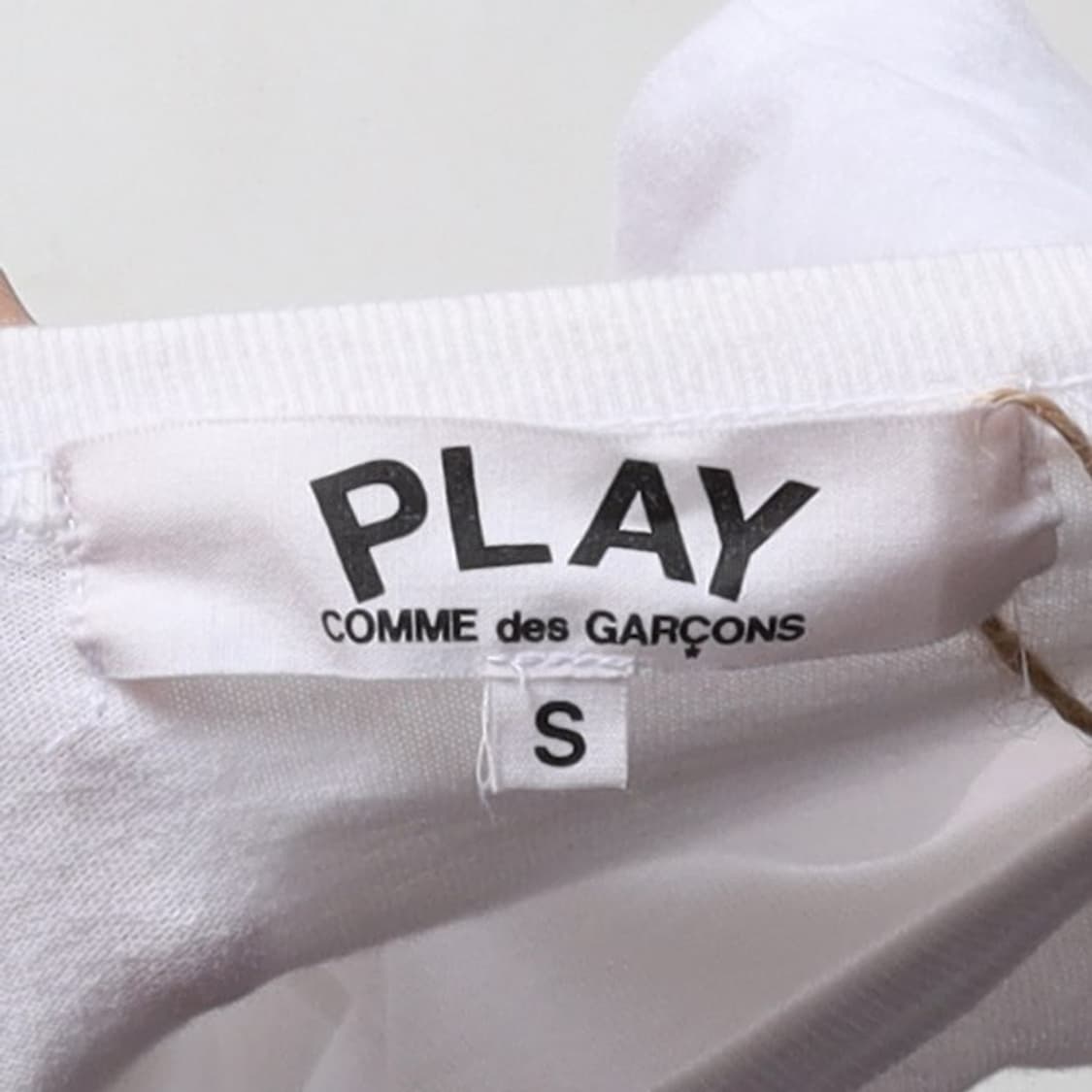 꼼데가르송Comme des Garcons Play Logo T-shirt 상품이미지7