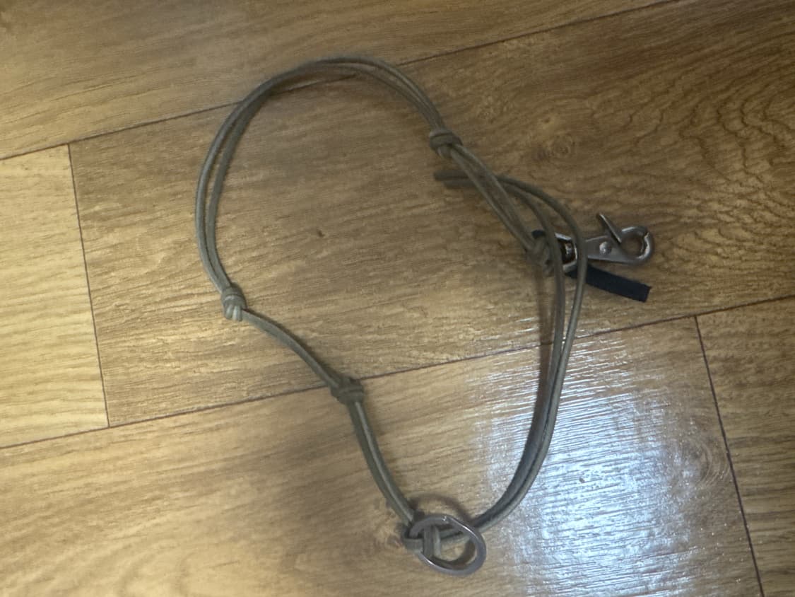 아워레가시 목걸이 브라운 상품이미지1