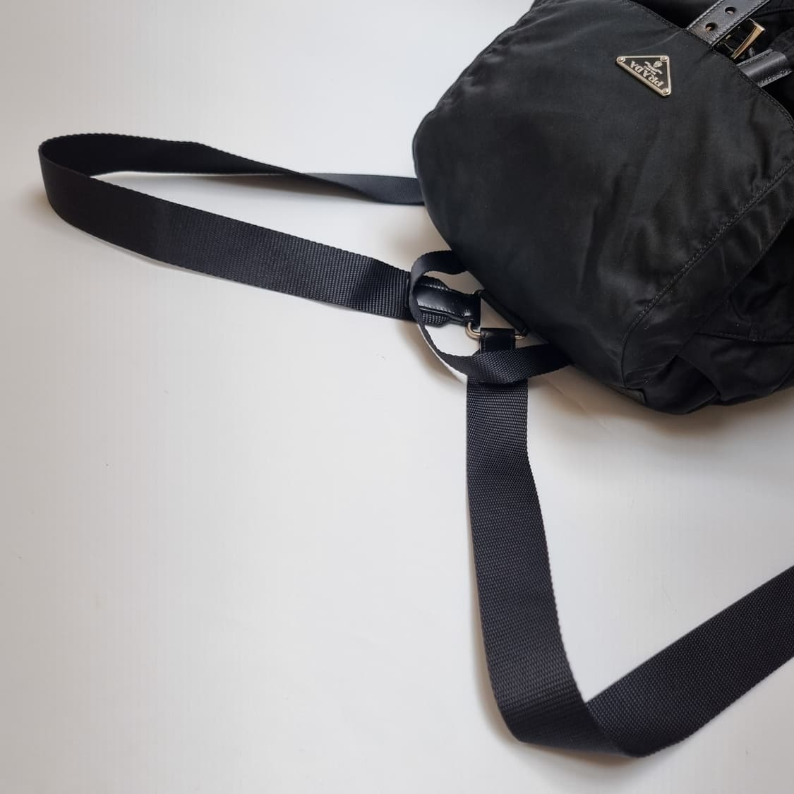 프라다 리나일론 백팩 미듐 남여공용 (신형 BZ2811) 상품이미지6