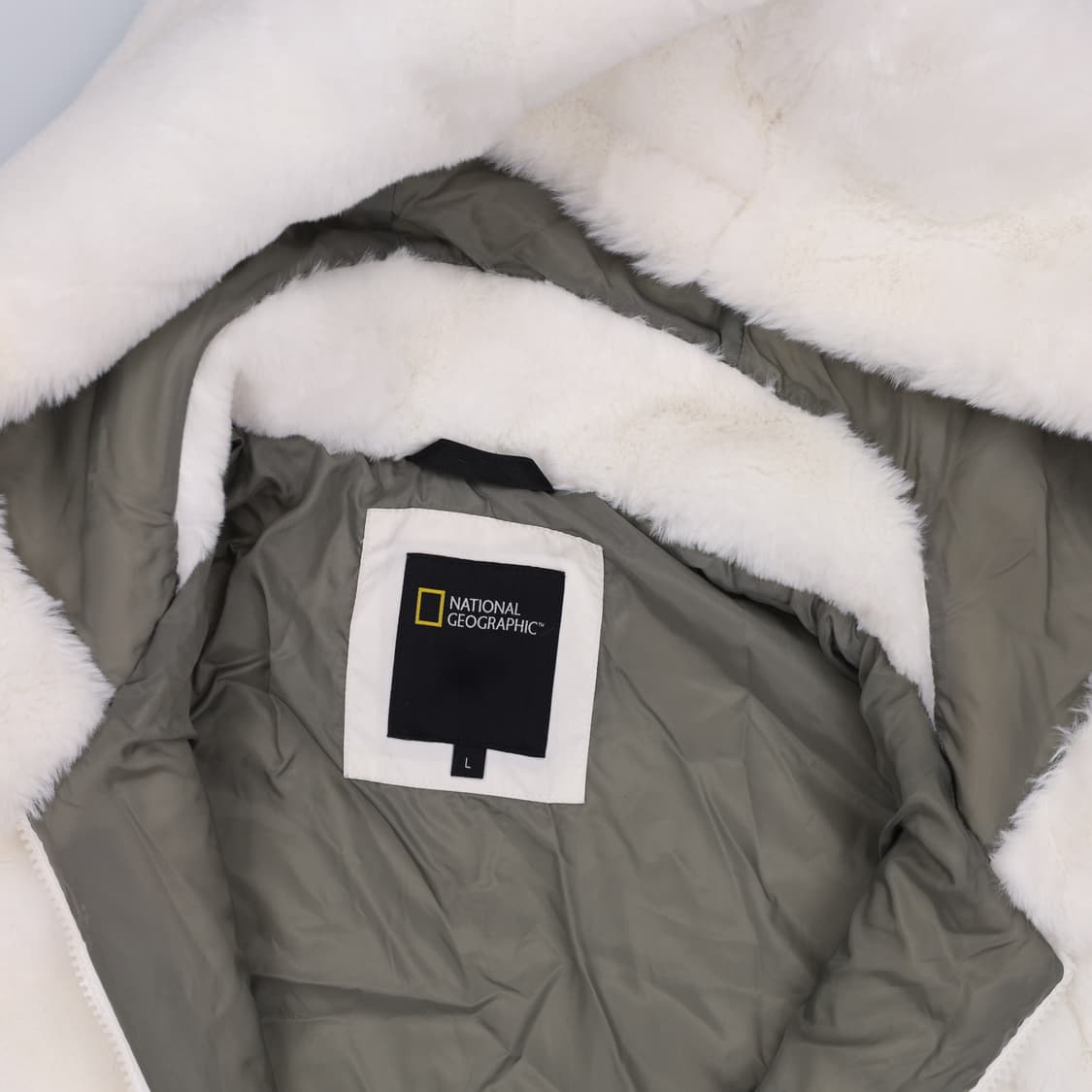 [L] 내셔널지오그래픽 퍼 자켓(전체오염) 1229H2 상품이미지8