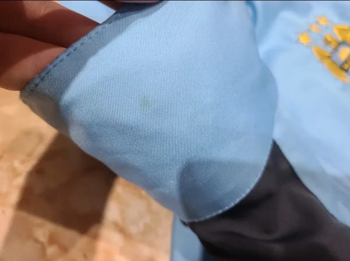 엄브로 맨시티 바람막이 상품이미지9