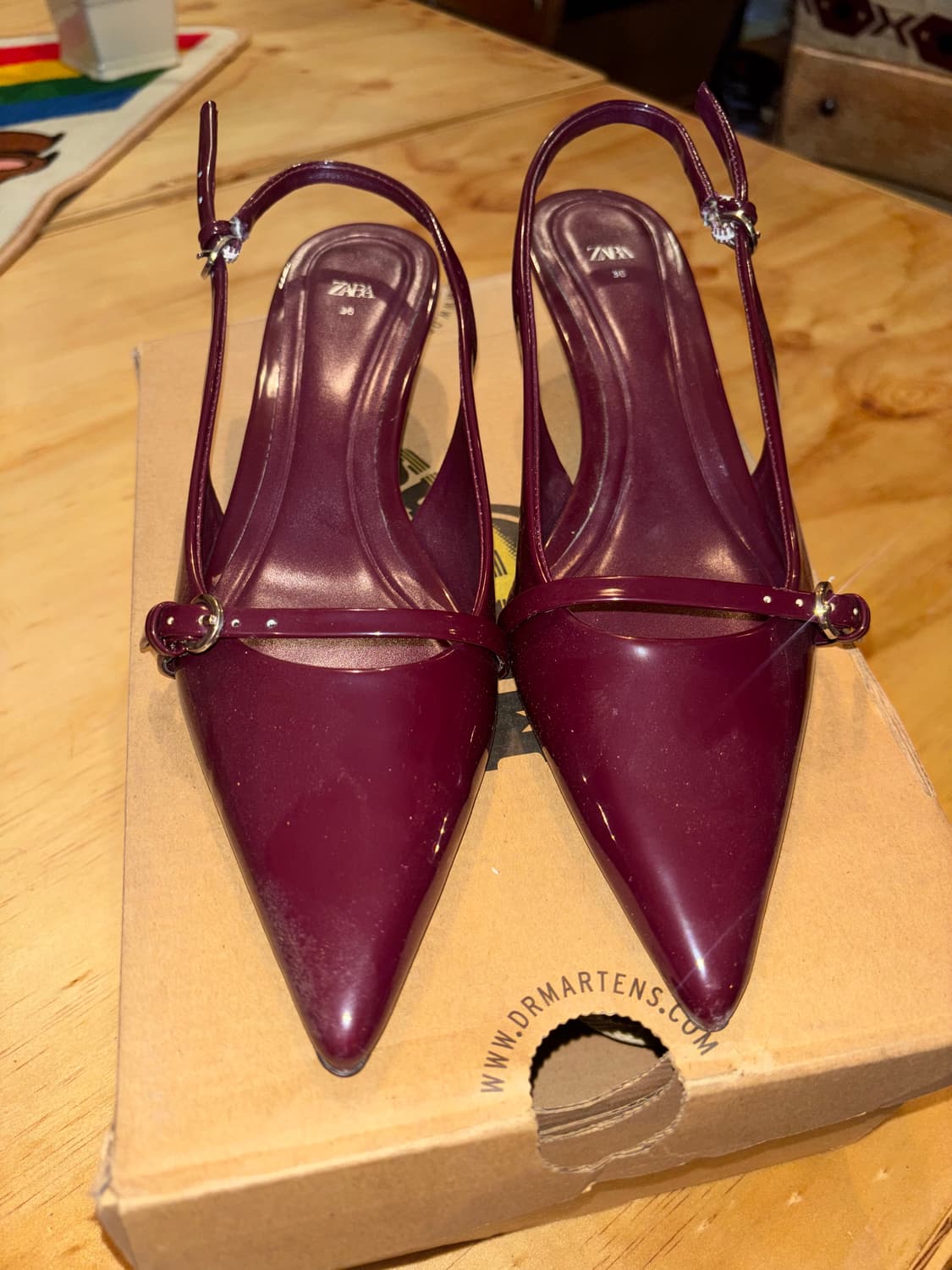 자라 버건디 슬링백 힐 235사이즈 상품이미지1