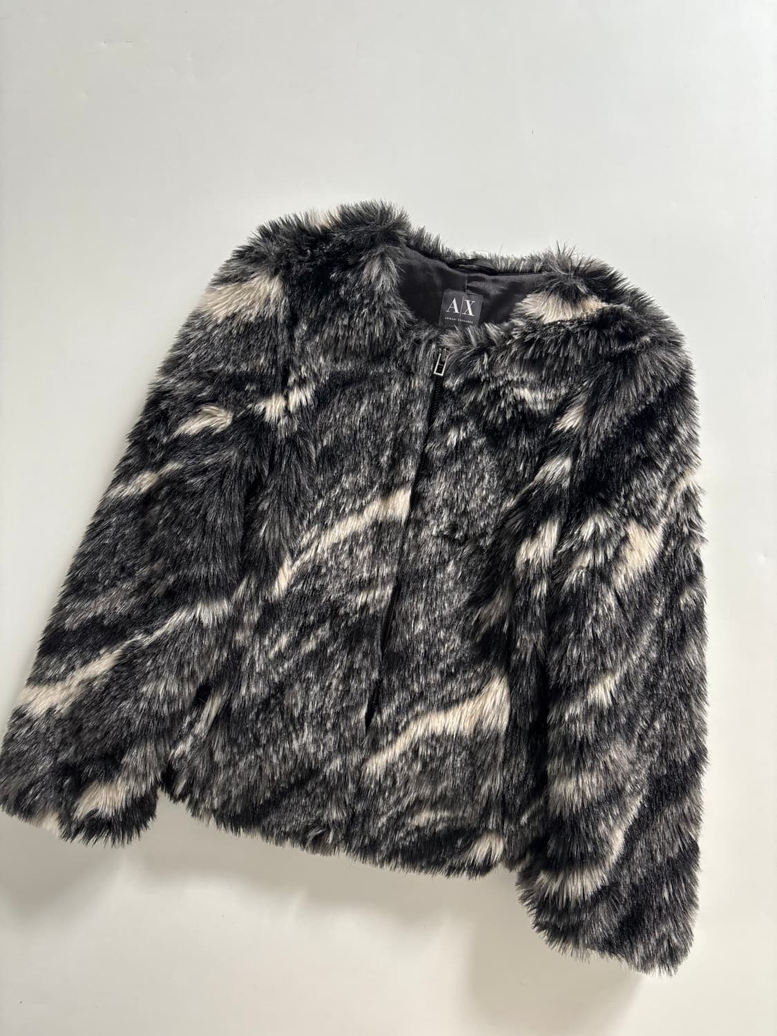 Armani Exchange 아르마니익스체인지 울프 멀티 퍼 자켓 상품이미지5