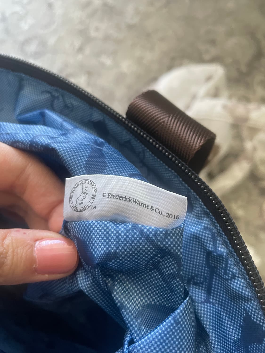 모리걸 빈티지 토끼 패치 모직 토트백 🐰💙🤎 상품이미지4