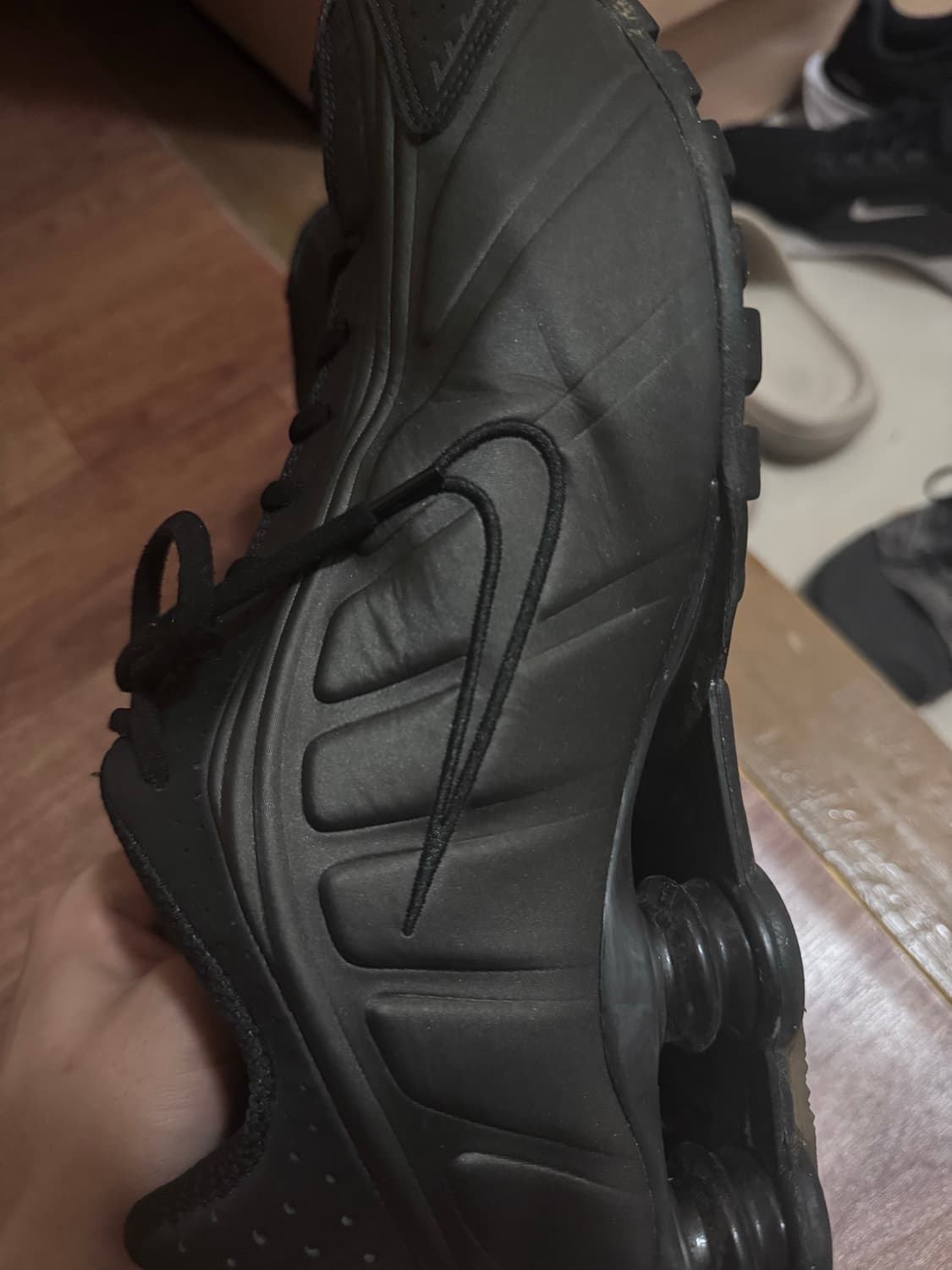 샥스 R4 블랙 285 상품이미지3