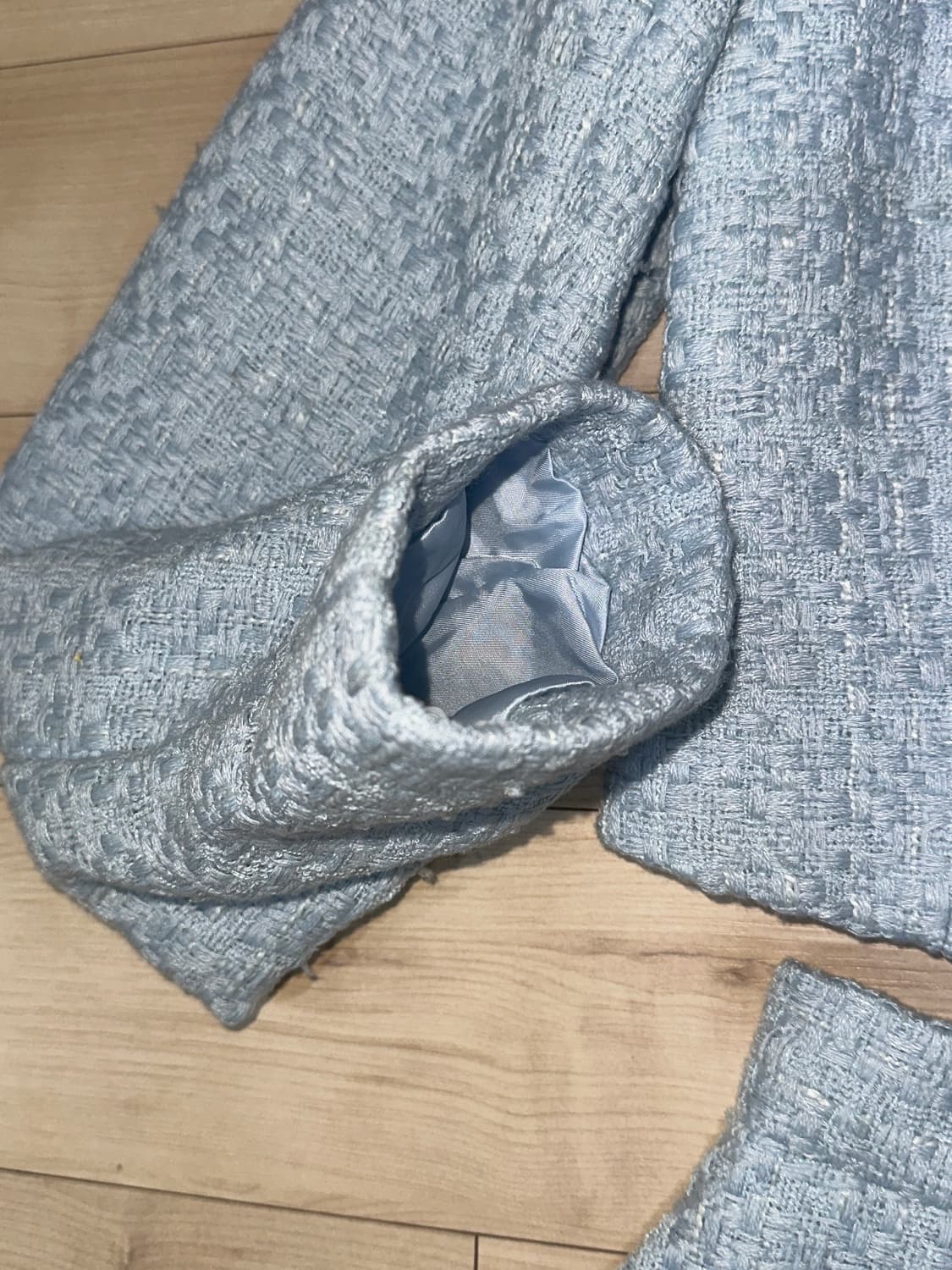 오드원아웃 트위드 셋업 숏자켓,미니스커트 S사이즈 상품이미지5