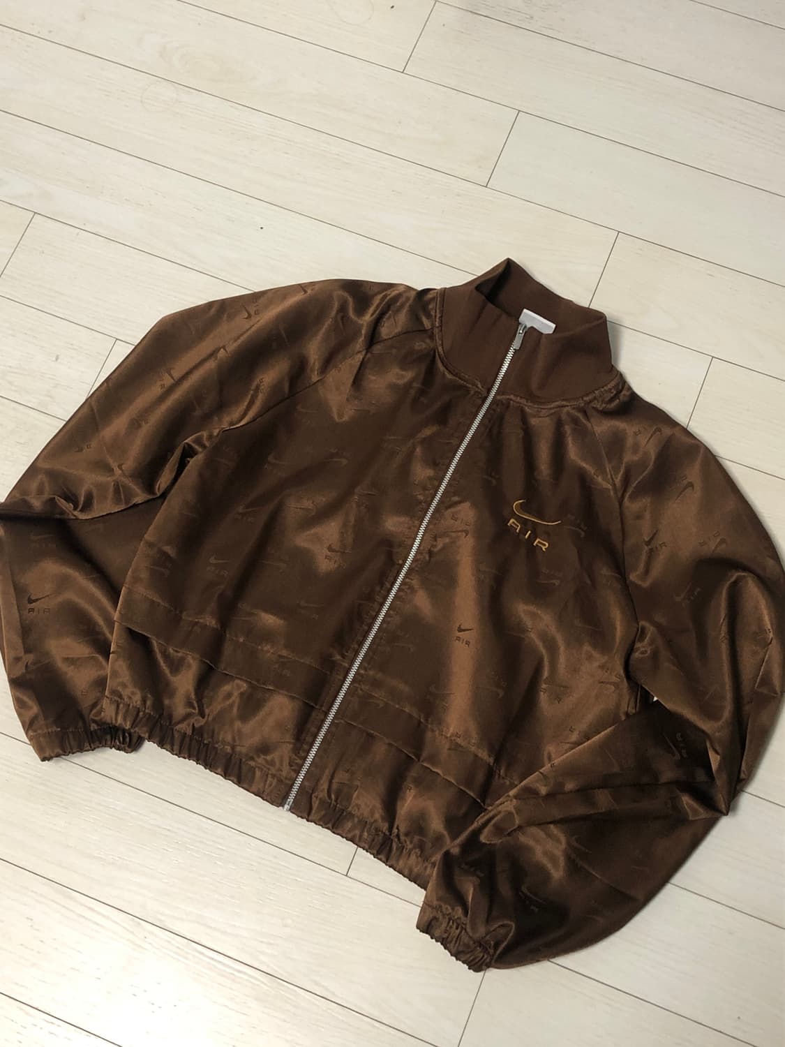 (새상품) 나이키 에어 새틴 자켓 브라운 M 상품이미지2