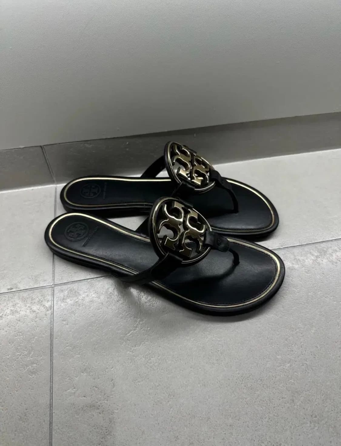 토리버치 메탈 밀러 샌들-블랙 상품이미지2