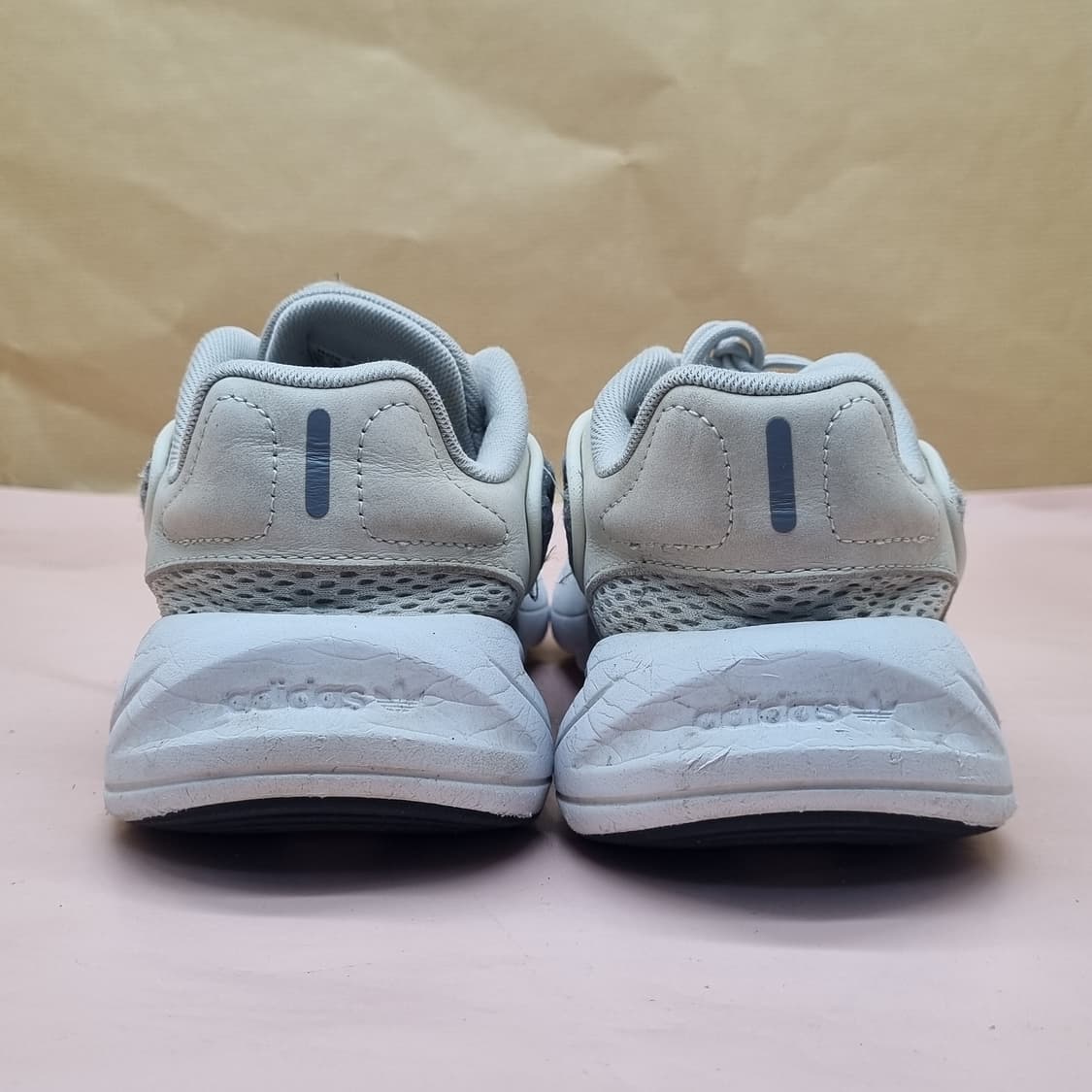 아디다스 오젤리아 여성운동화245 상품이미지4