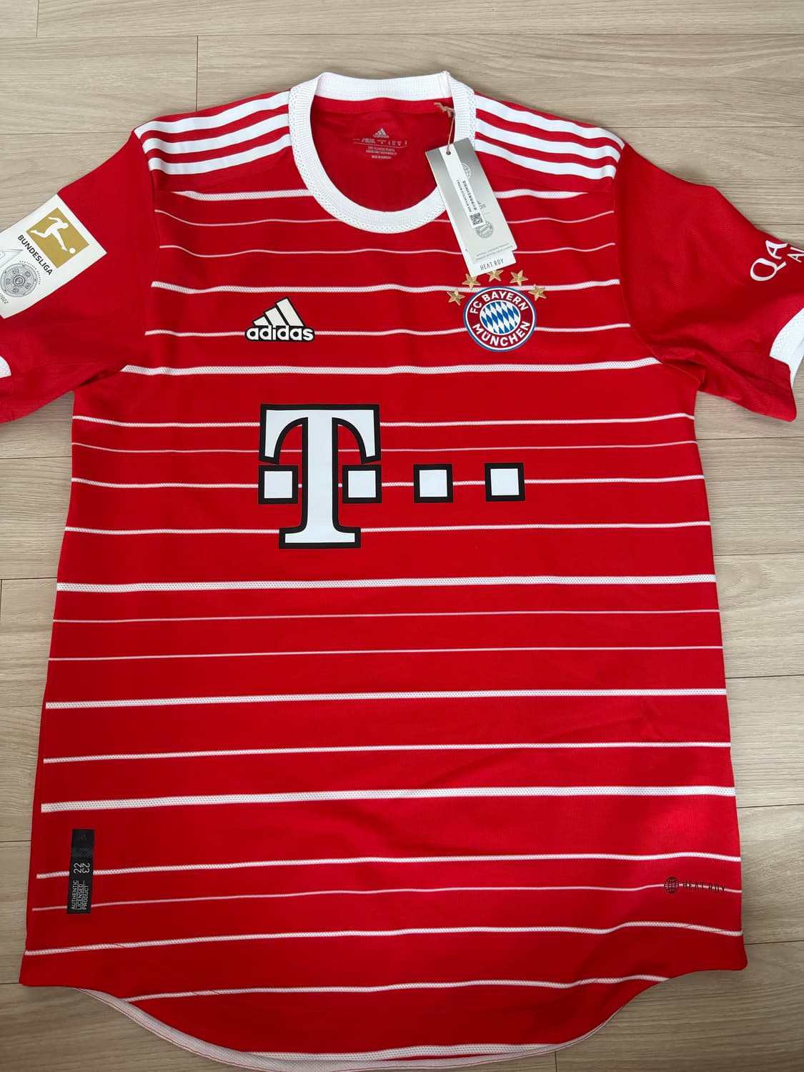 바이에른 뮌헨 22-23 어센틱 유니폼 상품이미지1
