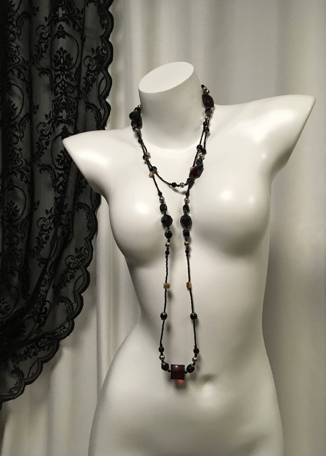 Vintage 블랙 와인 자개 비즈 롱 네크리스 목걸이 상품이미지2