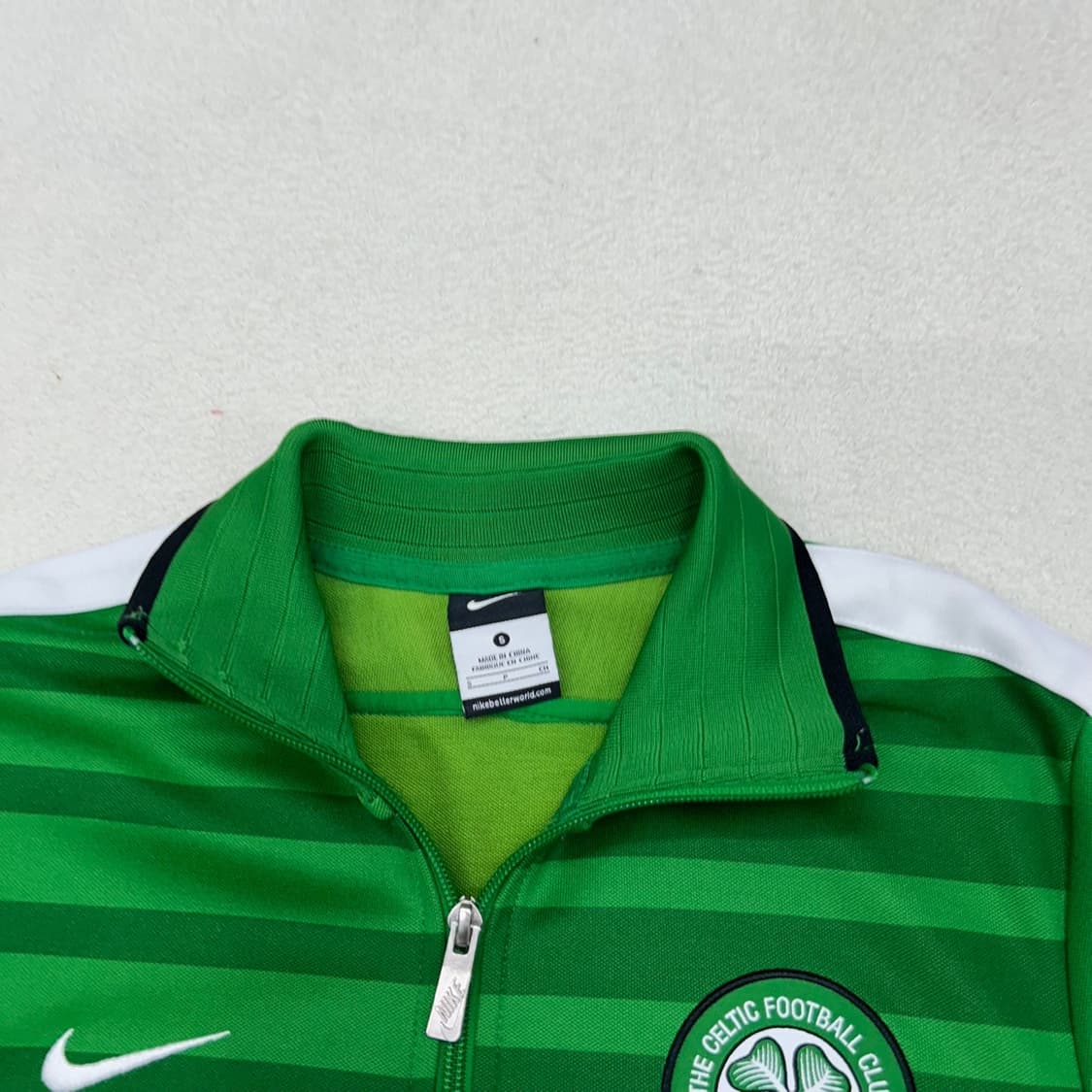 Nike green celtic jersey 상품이미지7