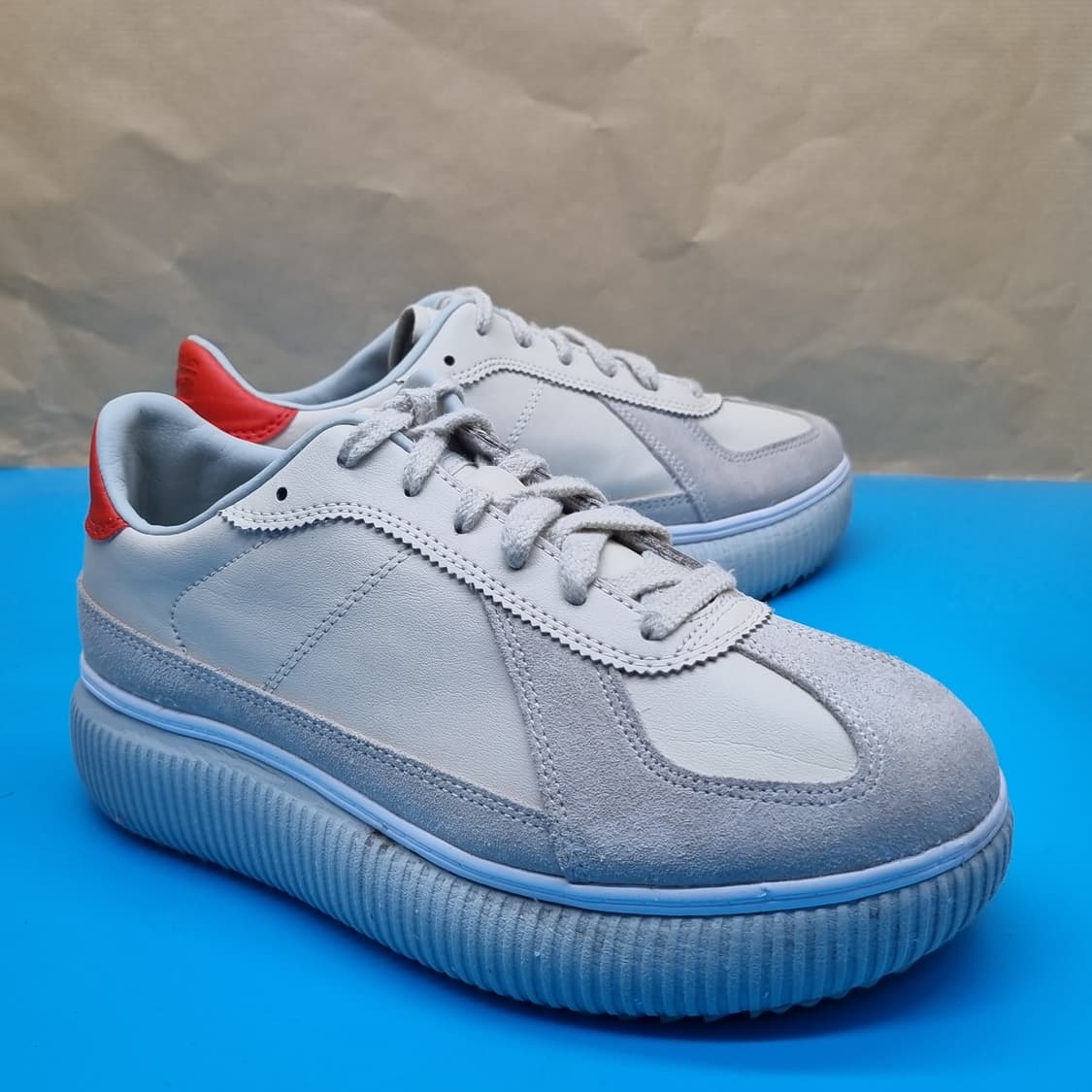 오니츠카타이거 델리시티 스니커즈250 상품이미지1