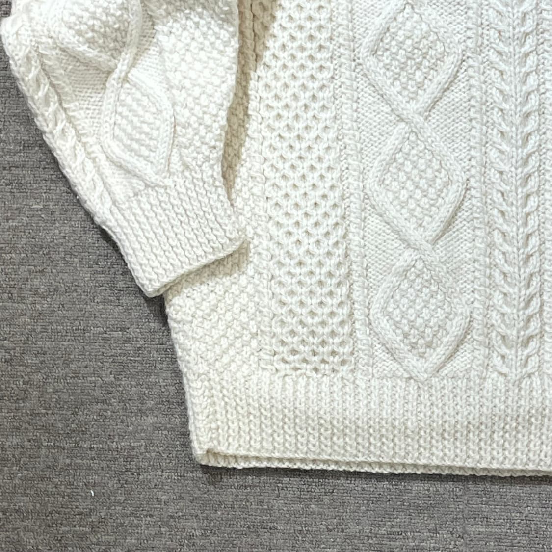 STANDUN 라운드넥 케이블 니트 상품이미지5