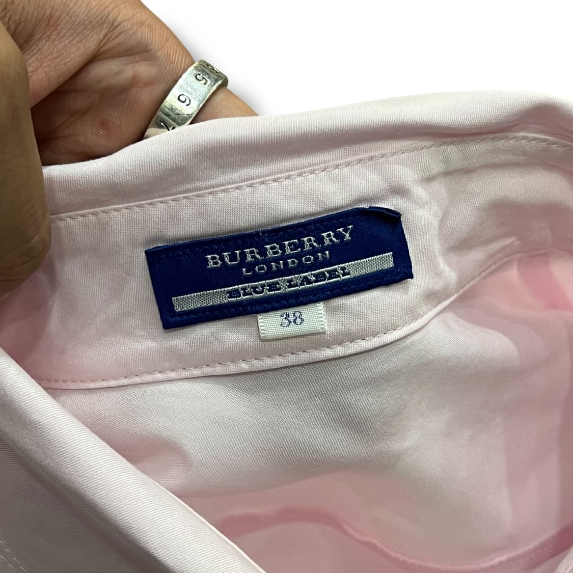  버버리 블루라벨 슬리브리스 블라우스 y12274 상품이미지7