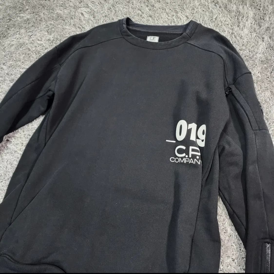 C.P컴퍼니 맨투맨 L 상품이미지2